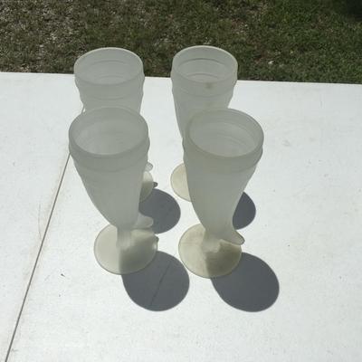 Frosted Drinking Horns 