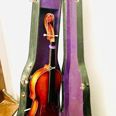 Ernst Kreusler Copy of Antonius Stradivarius Violin
