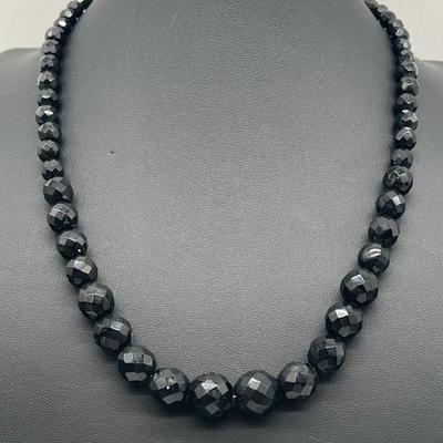 20” Sparkling Black Faceted Graduated Beads Necklace with 1/20 12K Gold Clasp