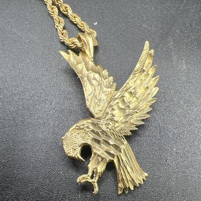 14K Gold American Eagle Pendant & 14K Gold Necklace