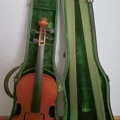 Copy of Antonius Stradivarius Violin & Case