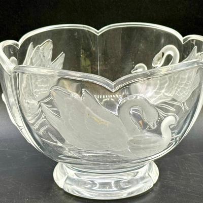 Vintage Teleflora Crystal Swan Bowl