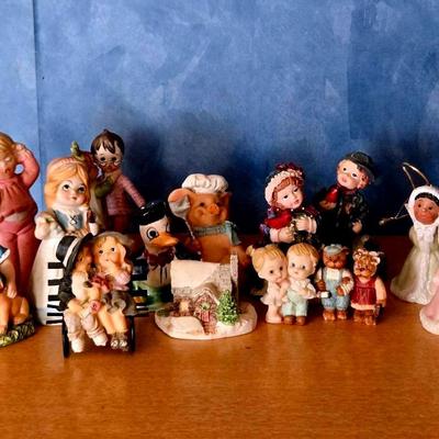 Ceramic Decorative Figurines.