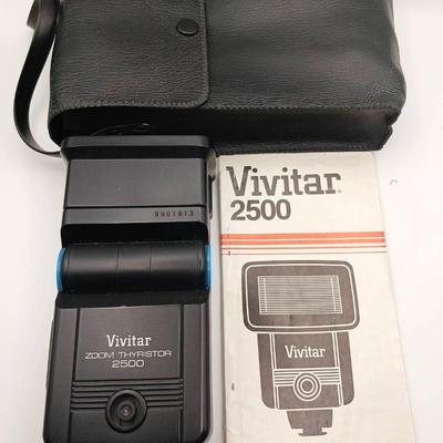 Vivitar Zoom Thyristor 2500, Owner's Manual, & Case