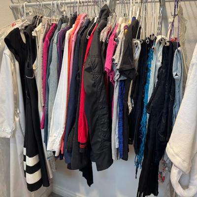 Sale Photo Thumbnail #145
