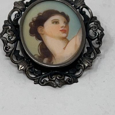 Vintage 800 Silver Hand Painted ‘Portrait  Of A Woman’ Pin 