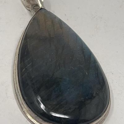 Tear Drop Shaped Labradorite Stone Pendant In 925 Silver 