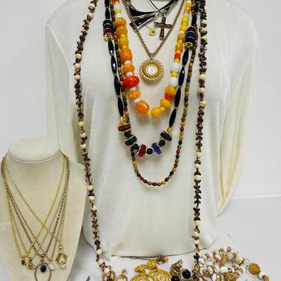 Vintage Earth-Tone Jewelry 