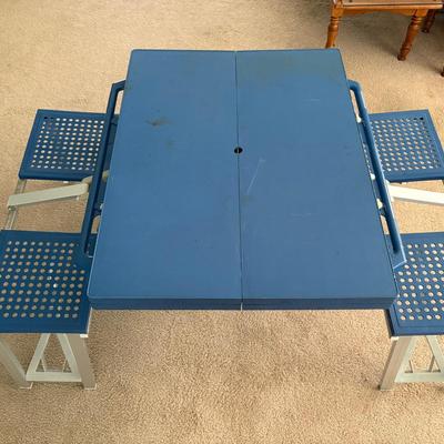 Portable/Folding Picnic Table With Seating for 4