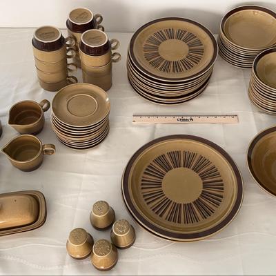 Vintage Ekco Eterna Canoe Stoneware Dinnerware Set for 12