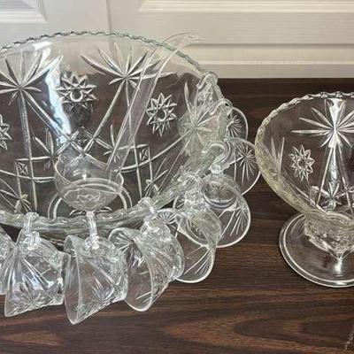 (15) Piece Diamond Cut Punch Bowl Set