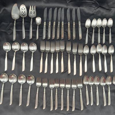 International Silver 'South Seas' Community Silverplate Flatware