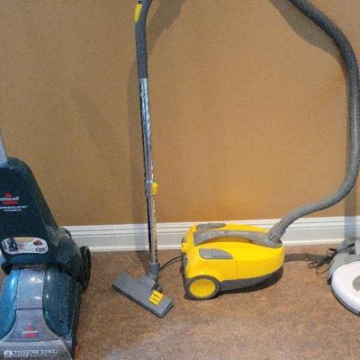 Household Floor Care Lot | Bissell Carpet Cleaner, Eureka Rally 2, iRobot Roomba Discovery