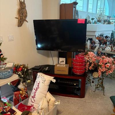 Sale Photo Thumbnail #36