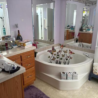 Sale Photo Thumbnail #38