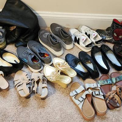 Petite Ladies Shoes - Running, Heels, Pumps And More! Size 3-5