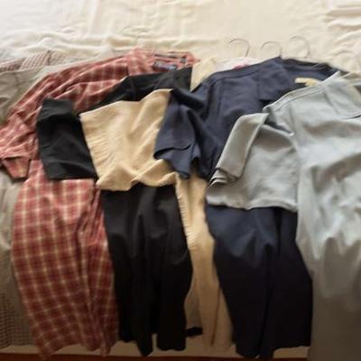 KKT383 - Lot of Eight Mens Casual Sportswear Shirts