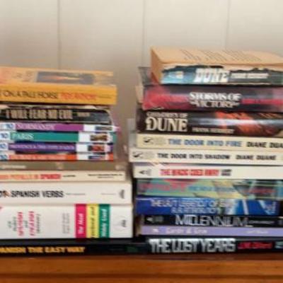 KKT351 - Thirty-Four Collectible Vintage Sci-Fi Hardcover & Paperback Books by Various Authors