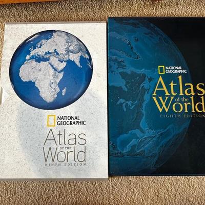 KKT224 - National Geographic Atlas of the World 8th And 9th Edition