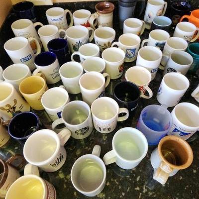 KKT377 - Large Lot of Coffee Cups 