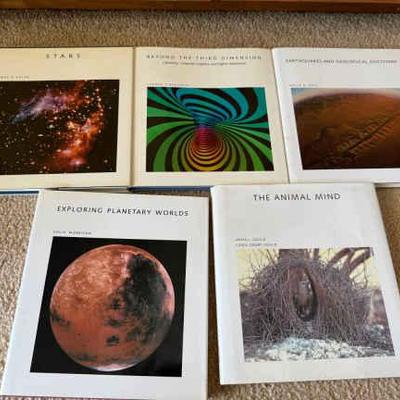KKT133 Vintage Collectible Scientific American Library Hardcover Books w/Dust Jacket Set 3 of 3