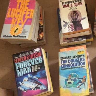 KKT203 - Twenty-Two Vintage Collectible Sci-Fi Paperback Books by Various Authors
