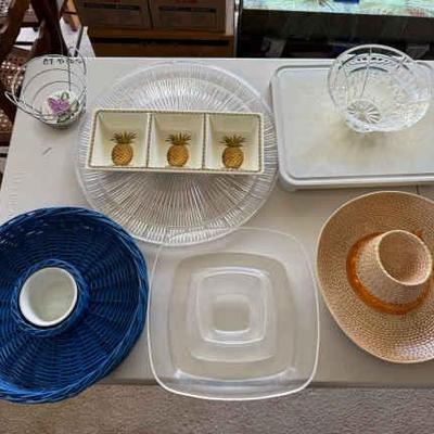 KKT357 Various Serving-Ware