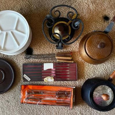 KKT413 - Fondue Set With Pots, Plates, Burner And Fourchettes