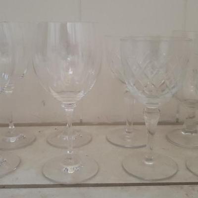 KKT036- Assorted Crystal Wine Glasses