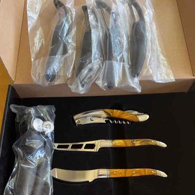 KKT079-Kitchen and Cutco tool set