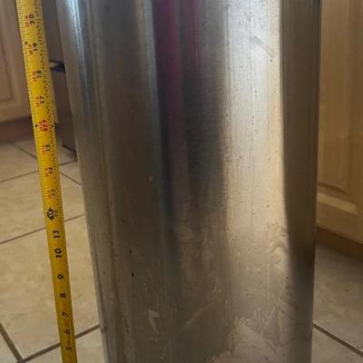 KKT471 - Small Trashcan