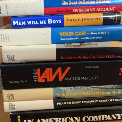 KKT296 - Eight Vintage U.S. News & World Report Hardcover Books & More