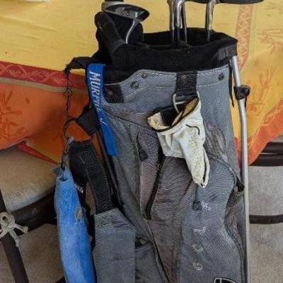 KKT149 - Golf Bag and Clubs