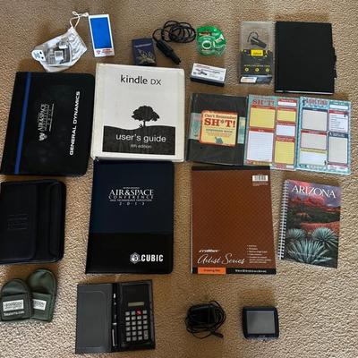 KKT447 - Assortment Of Office Supplies