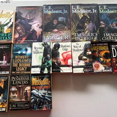KKT270 L.E. Modesitt, Jr. Books And Other Sci-fi Novels