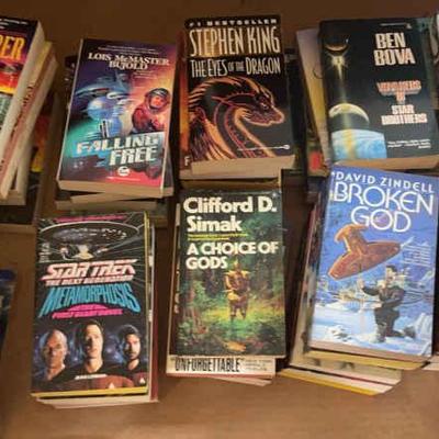 KKT199 - Lot of 50 Vintage Collectible Sci-Fi Softcover Books by Various Authors - Asimov & More