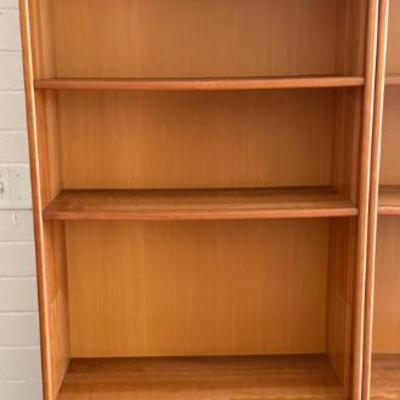 KKT226 Tall Wooden Book Shelf