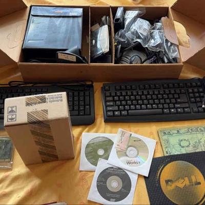 KKT177-Assortment of Dell electronics and cables