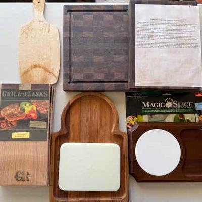 KKT356 Wooden Cutting Boards and Serving Trays 