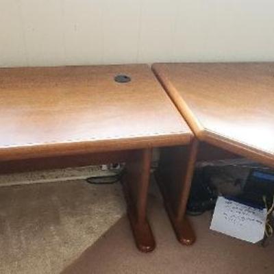KKT323 - Corner Desk With Matching Desk