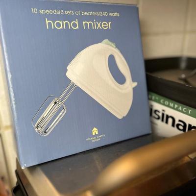 Sale Photo Thumbnail #377