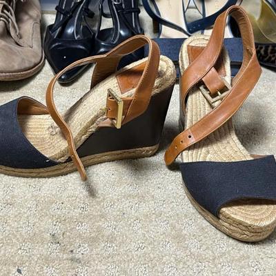 Sale Photo Thumbnail #225