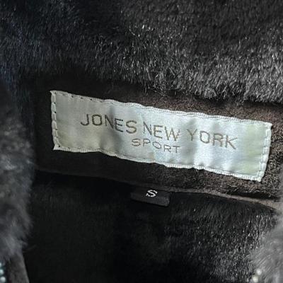 Sale Photo Thumbnail #146