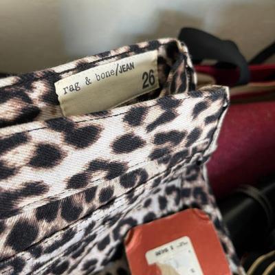 Sale Photo Thumbnail #299