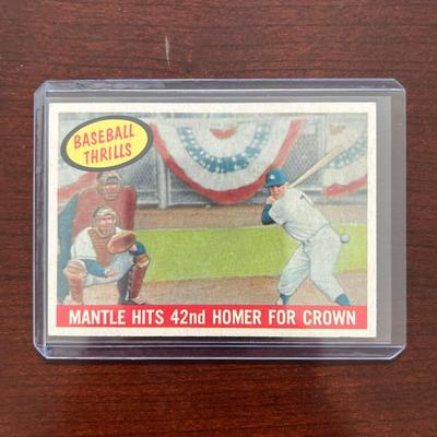 Mickey Mantle. Mantle Hits 42nd Homer For Crown #461 - 1959 Topps Baseball Card. 
