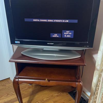 Sharp 26" TV Plus Table