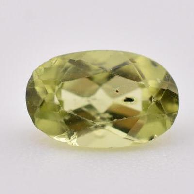 0.5 Carat Oval Peridot