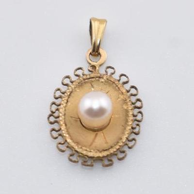 Vintage Gold-Filled Pearl Pendant