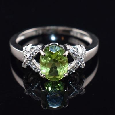 Sterling Silver 1 Carat Natural Unheated Oval Peridot Ring