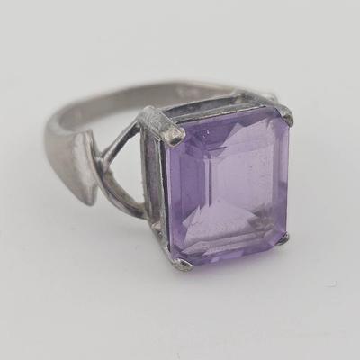 Sterling Silver 5 Carat Radiant Cut Amethyst Ring 
